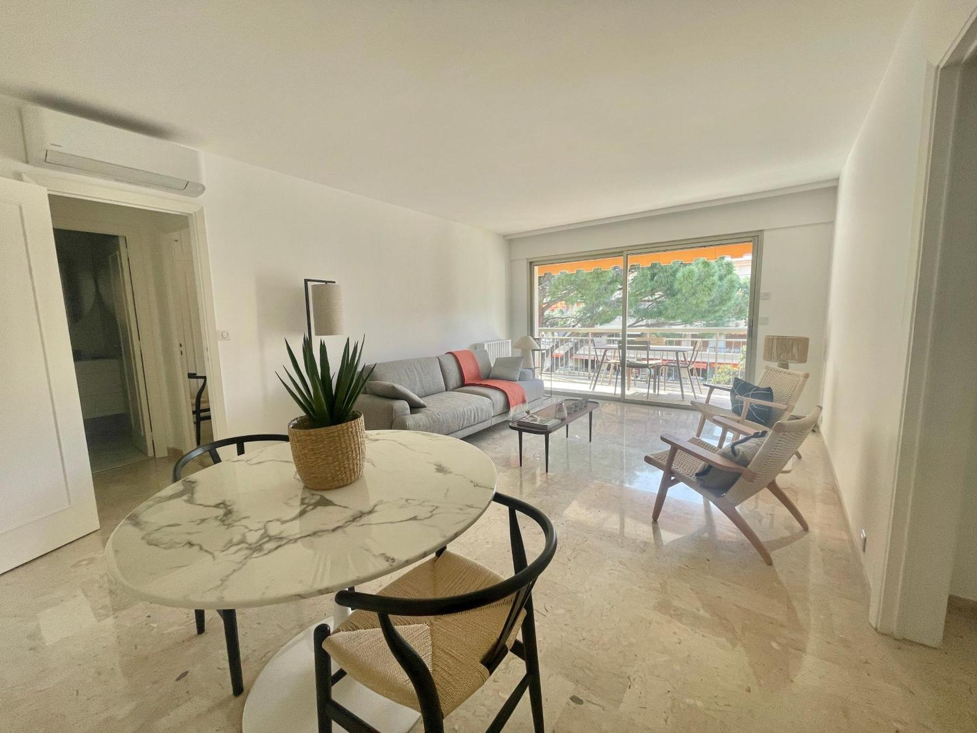 Moderne 1 * Cannes